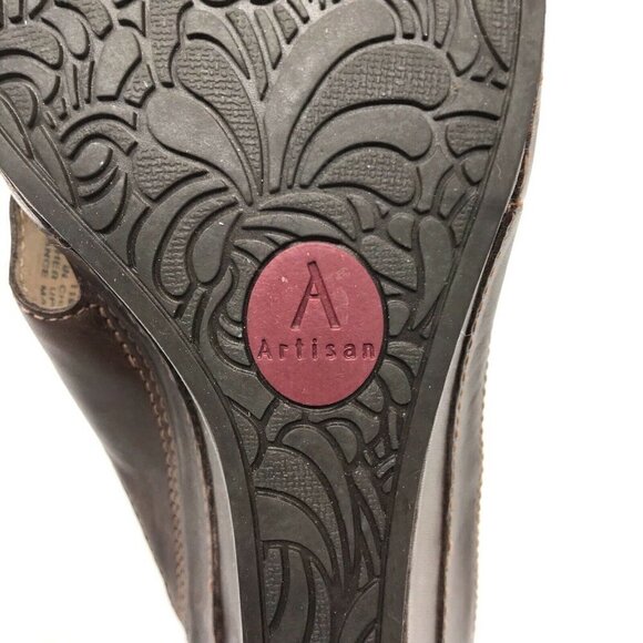 Clarks Brown Leather Sandals - Picture 7 of 8